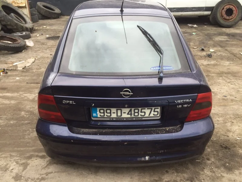 Продажа Opel Vectra 1.8 (115Hp) (X18XE) FWD MT по запчастям