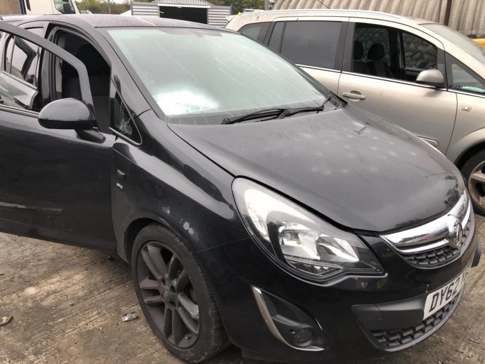 Продажа Opel Corsa 1.4 (100Hp) (A14XER) FWD AT по запчастям