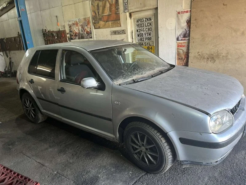 Продажа Volkswagen Bora 1.6 (102Hp) (BFQ) FWD AT по запчастям