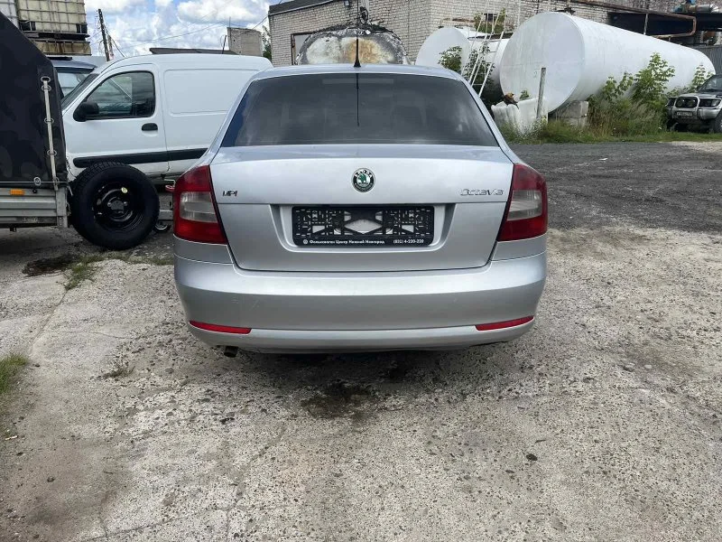 Продажа Skoda Octavia 1.6 (102Hp) (BSE) FWD MT по запчастям