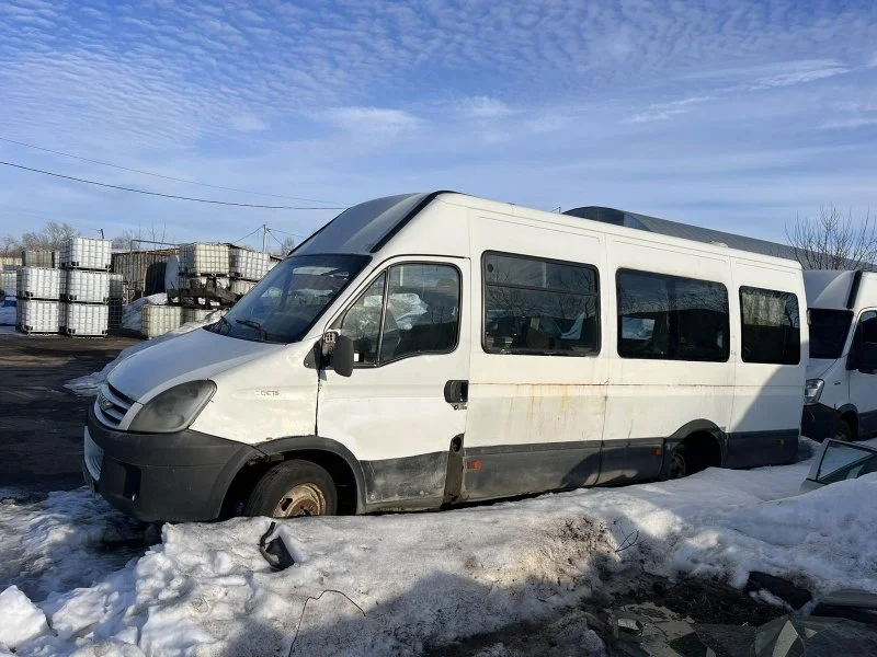 Продажа Iveco Daily 3.0D (146Hp) (F1CE0481L) 4X2 MT по запчастям