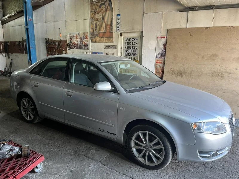 Продажа Audi A4 2.0 (200Hp) (BGB) 4WD AT по запчастям