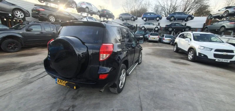 Продажа Toyota RAV4 2.0 (158Hp) (1AZ-FE) FWD MT по запчастям