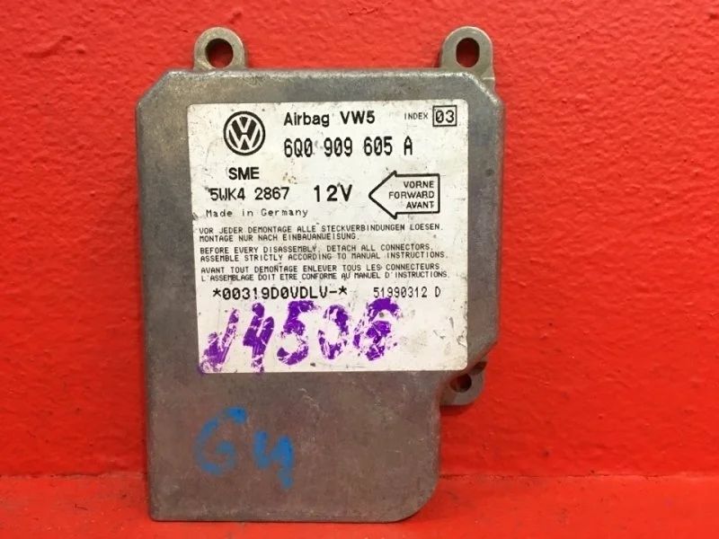 Блок управления srs airbag Volkswagen Passat 1995 6Q0909605A B4