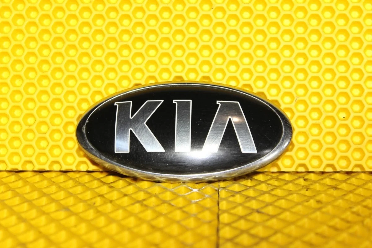 Эмблема KIA Rio QB