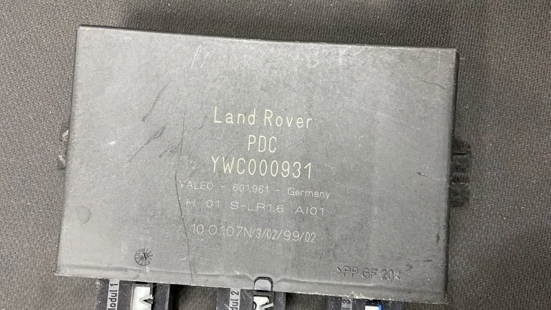 Блок управления парктроником Land Rover Range