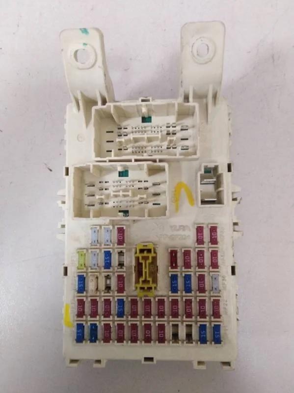 Блок предохранителей Hyundai Solaris 2010-2017
