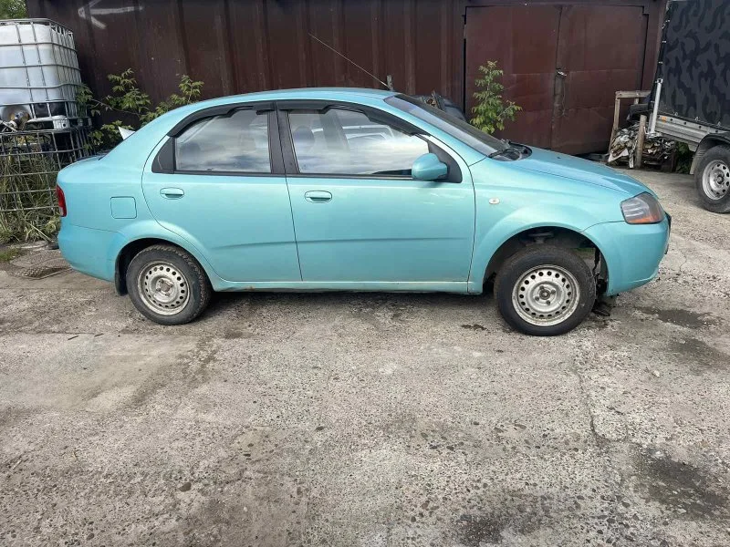 Продажа Chevrolet Aveo 1.4 (94Hp) (L95) FWD MT по запчастям