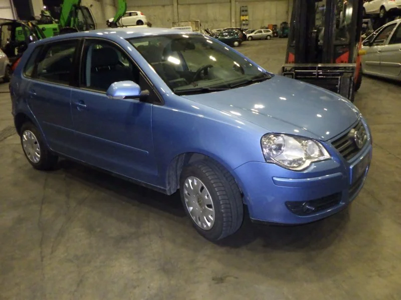 Продажа Volkswagen Polo 1.4 (75Hp) (BKY) FWD MT по запчастям