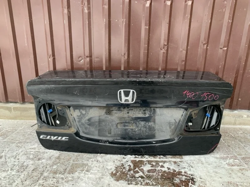 Крышка багажника Honda Civic 8 2009-2011 4D