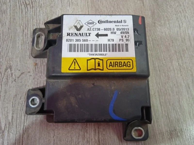 Блок управления Air Bag Renault Duster 2013 8201385569 HSA K4M