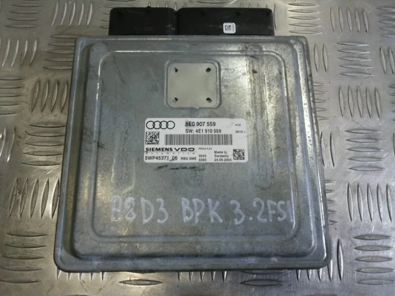 Блок управления ДВС Audi A8 2006-2008 8E0907559 D3 3.2 BKP