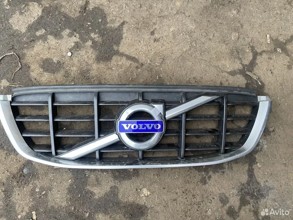 Решетка радиатора volvo xc60 (09- ) 30764556