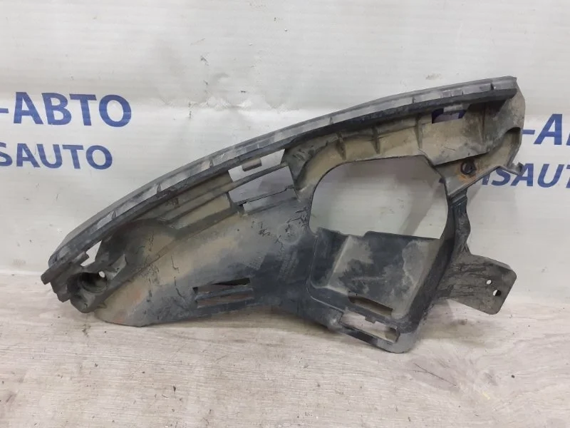 Кронштейн бампера под фару Volvo Xc60 2014 31383885 XC60 3.0, передний левый