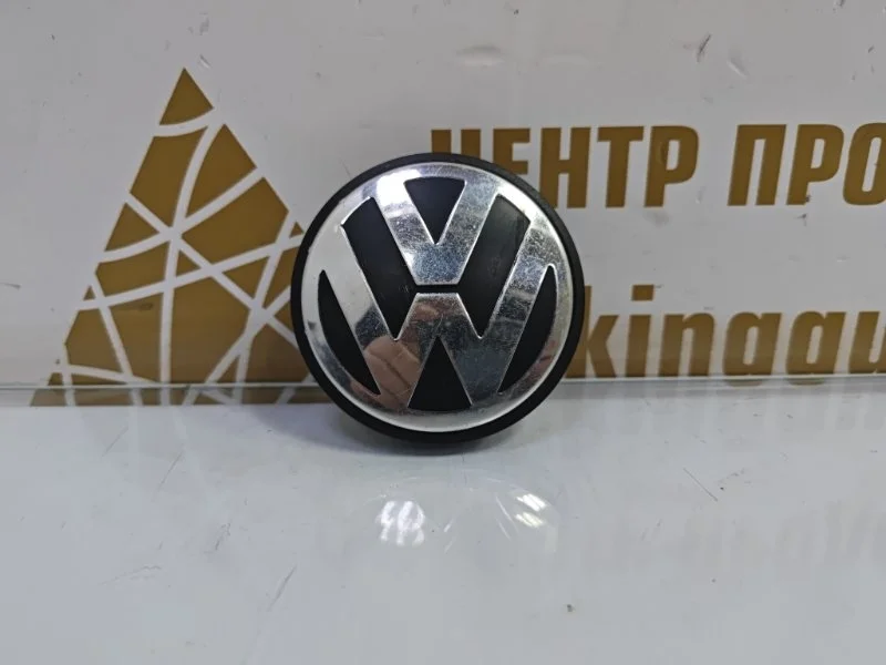 Заглушка колесного диска Volkswagen Passat CC 2008-2012 358 до Рестайлинг