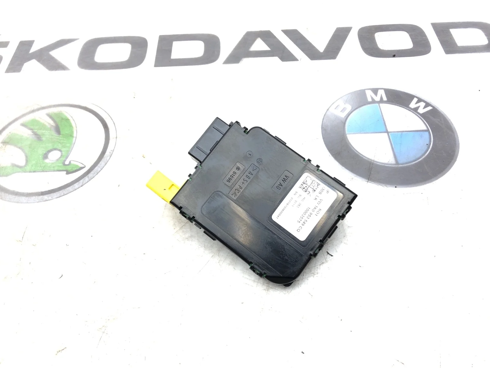 Блок подрулевых переключателей Skoda Octavia 2010 1K0953549CQ A5 (1Z) 1.8 CDAB