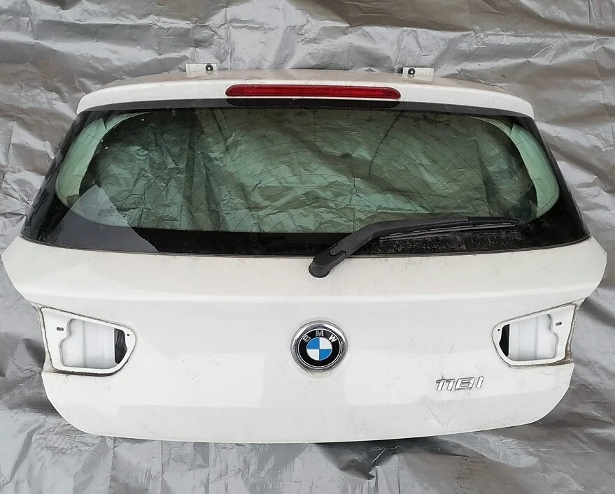 Дверь/крышка багажника (разное) BMW 1-Series