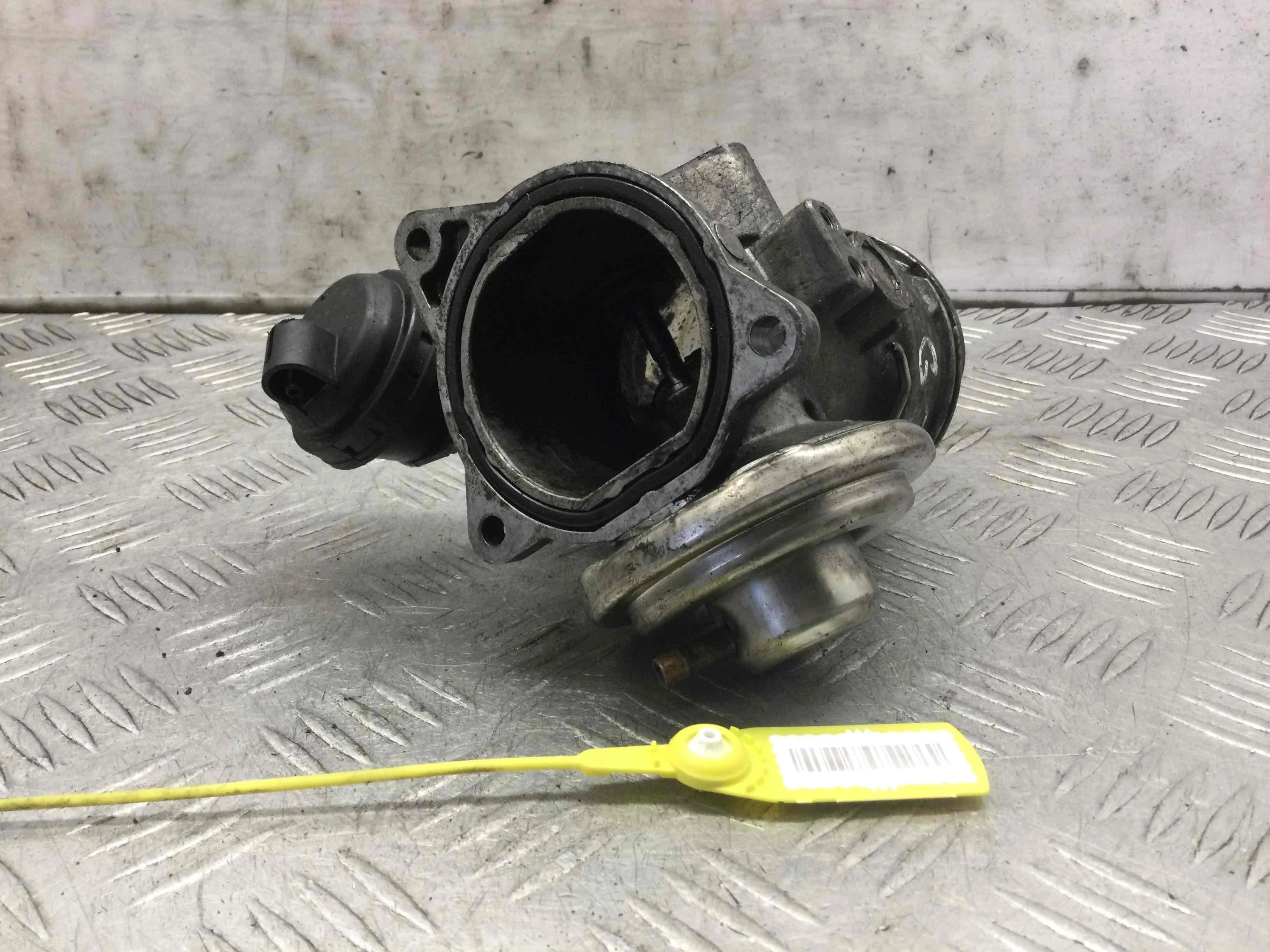 Клапан EGR Audi A3 A3 I (8L1) 1996 - 2003 дизель 1.9  Механика Х/б