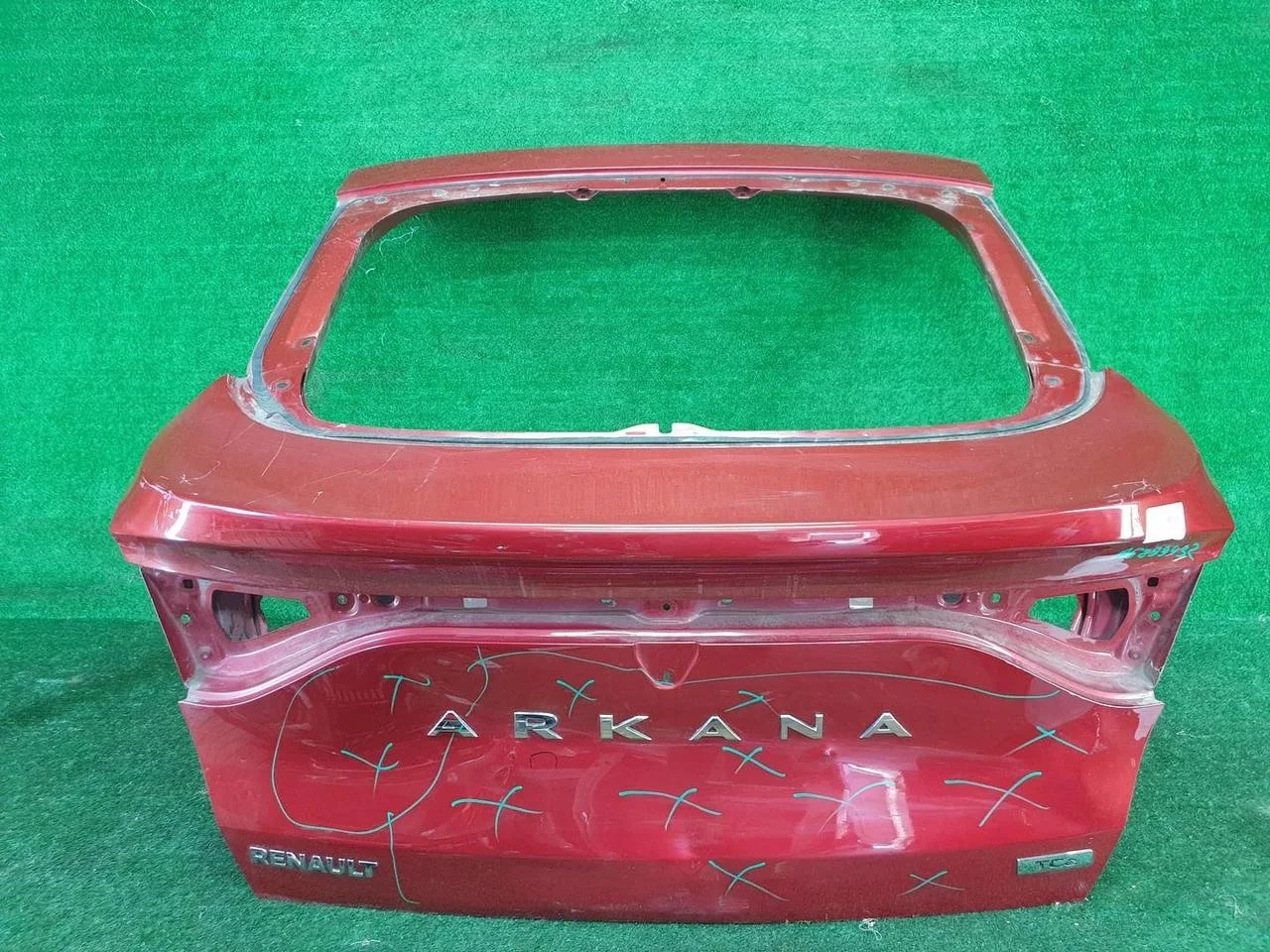 Крышка багажника Renault Arkana (2019-Н.В.)