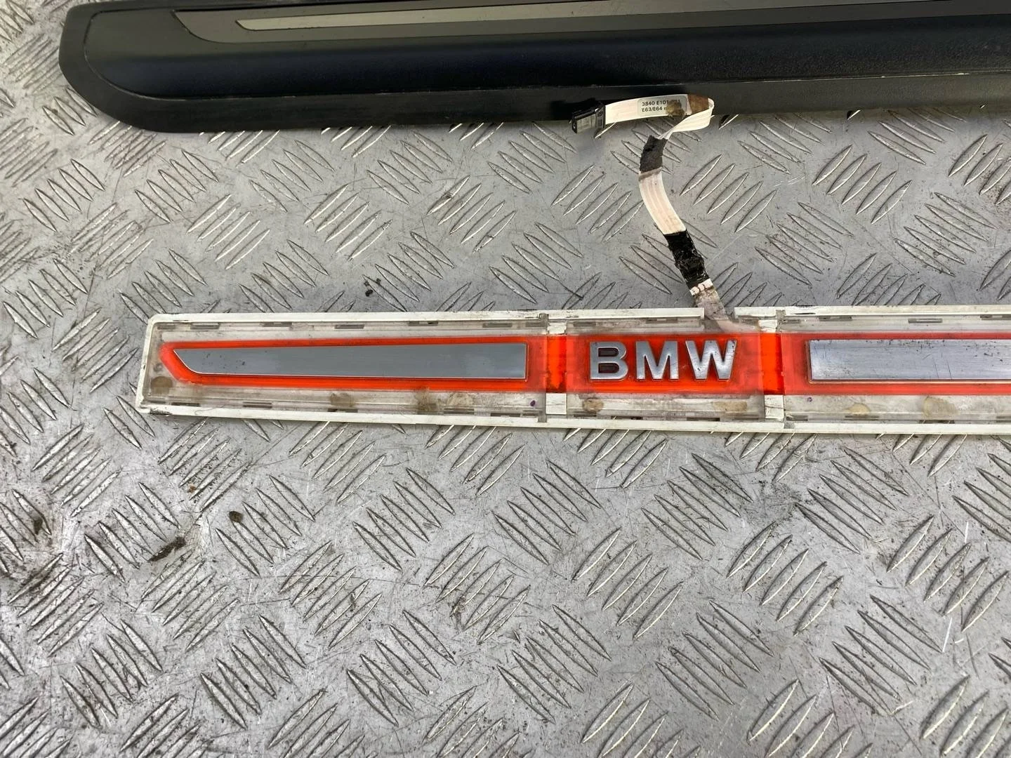 Комплект накладок на пороги(внутренние) BMW 6 E63/E64 рест. E63 2009 51477079960