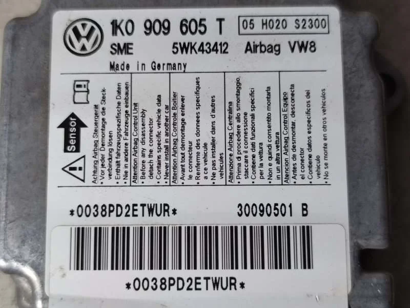 Блок управления air bag Volkswagen Jetta 2006 1K2