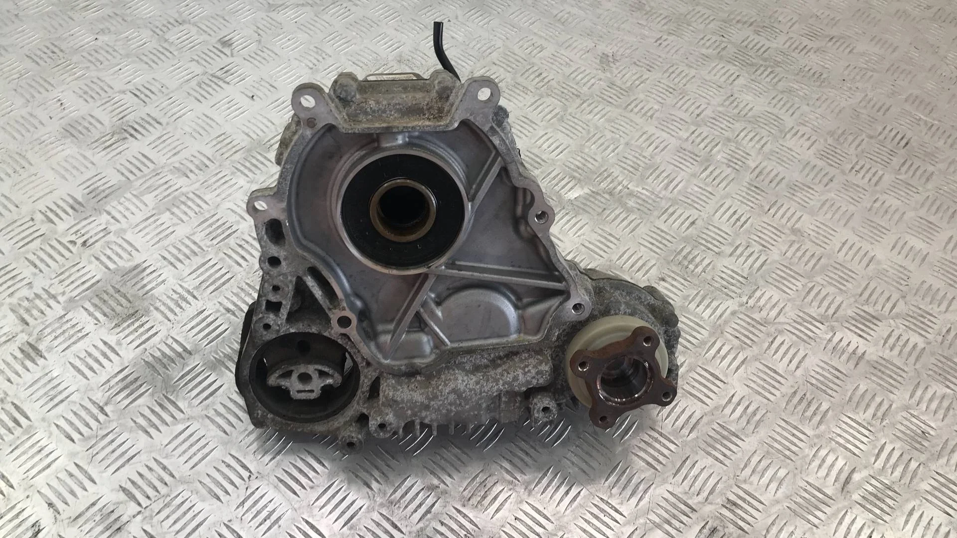 Раздаточная коробка BMW 5 F10/F11/GT F07 F10 2013 7649783