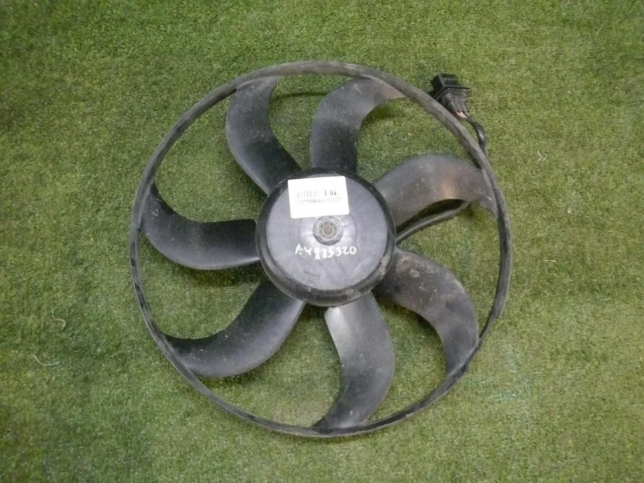 Вентилятор радиатора Vw Polo Sedan (2010-2015)