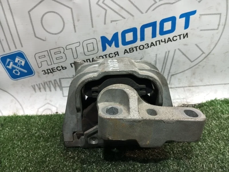 Подушка ДВС Audi A3 8P CDA CDAA