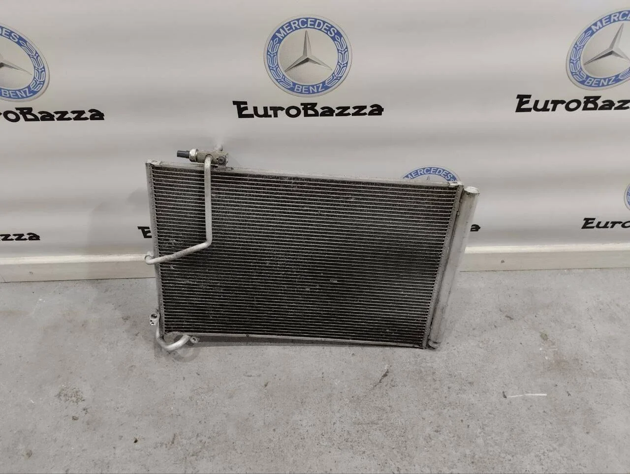 Радиатор кондиционера Mercedes R172