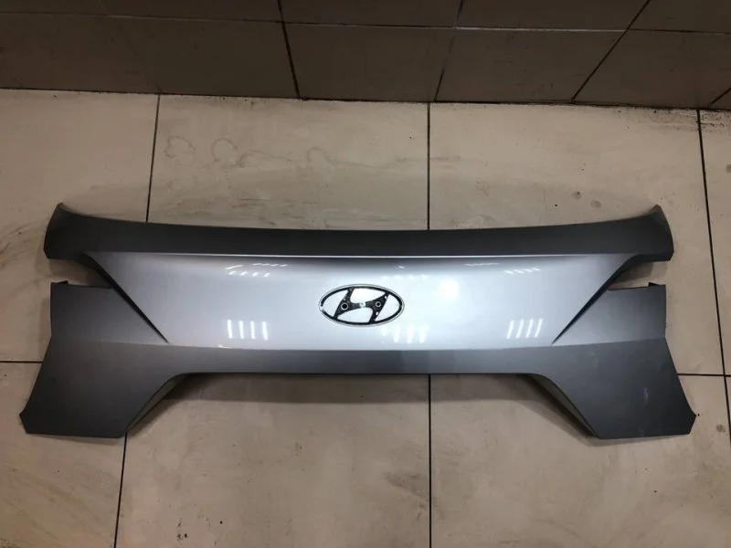 Накладка двери багажника Hyundai Creta