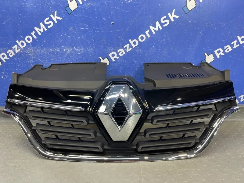 Решетка радиатора Renault Logan 2 С2014-2018Г