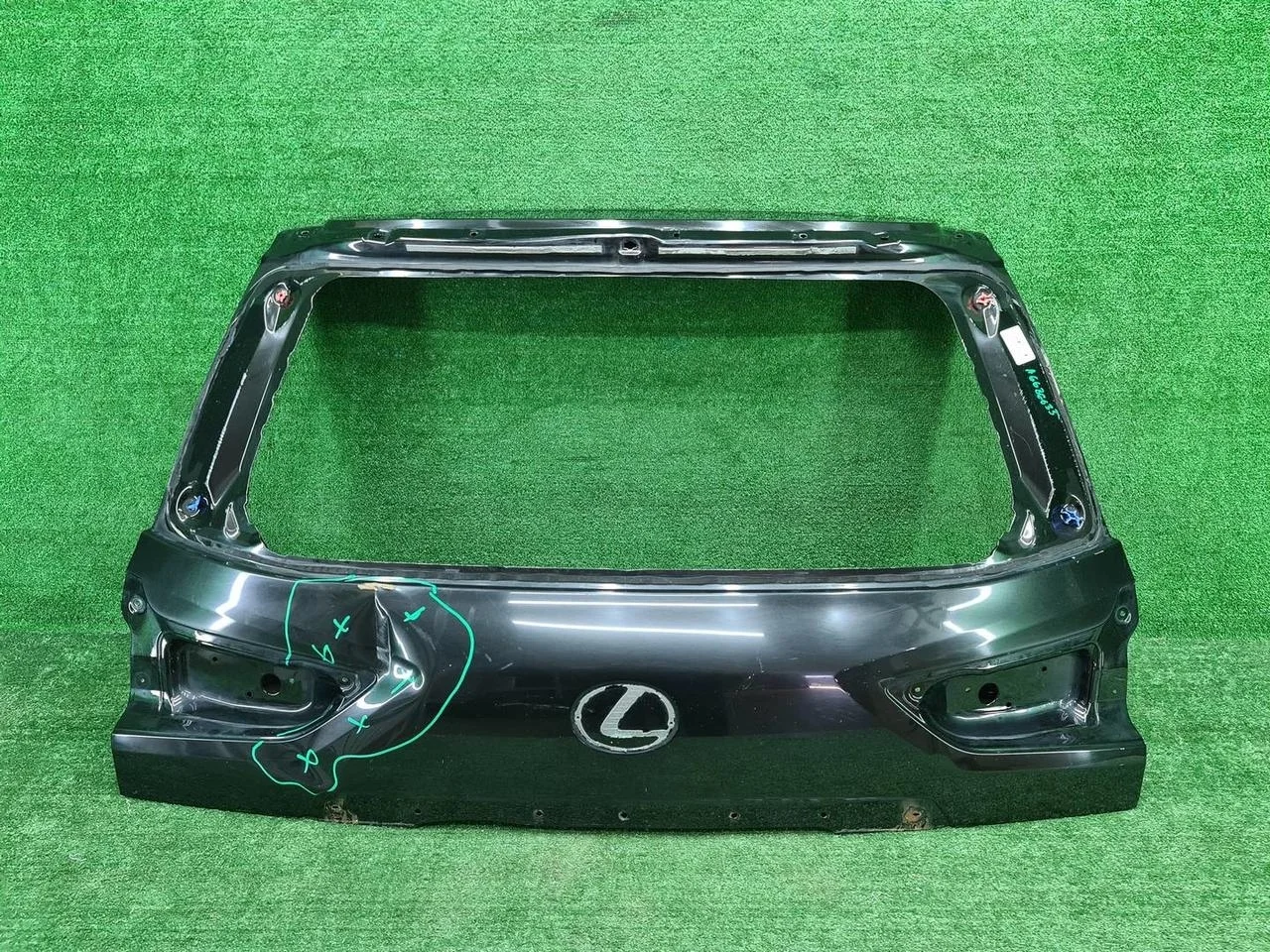 Крышка багажника Lexus Lx 570 Urj200 (2015-2023)