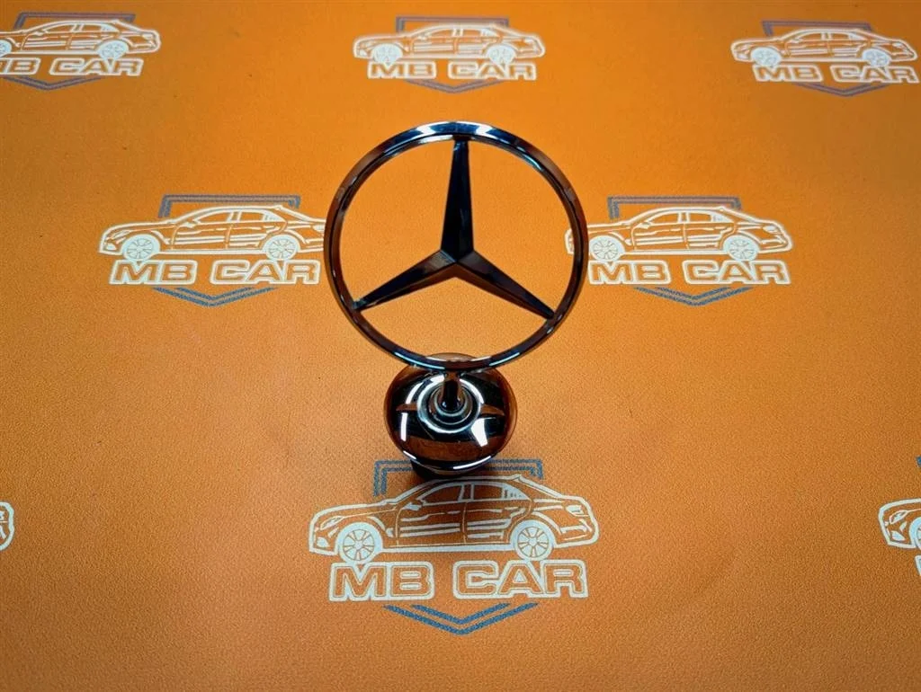 Эмблема капота Mercedes-Benz