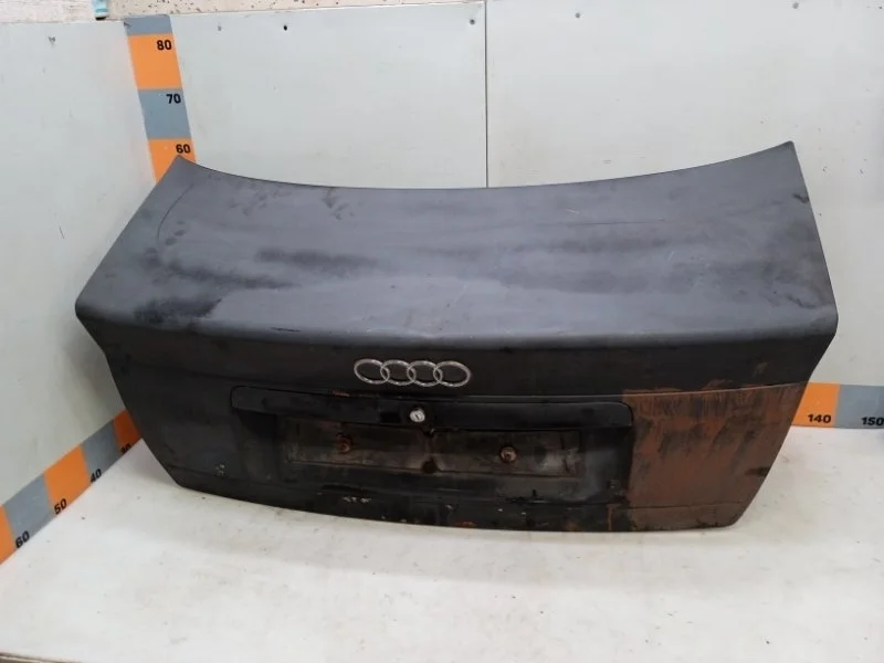 Крышка багажника Audi A4 1995 B5, 8D2