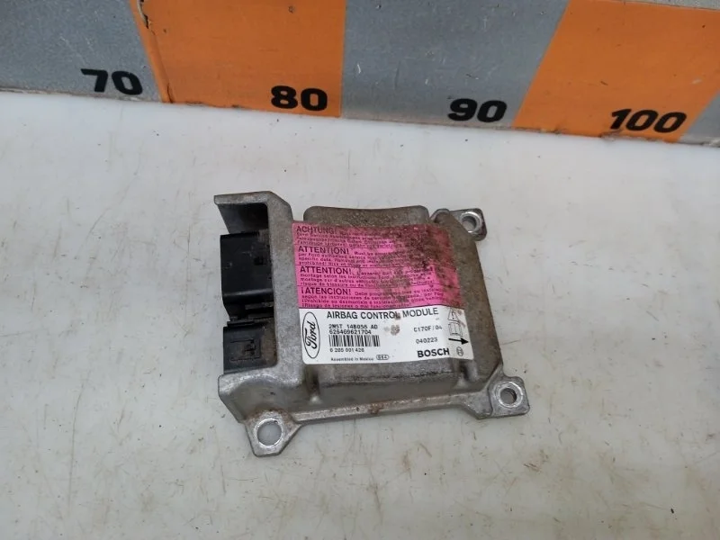 Блок управления air bag Ford Focus 2004 1