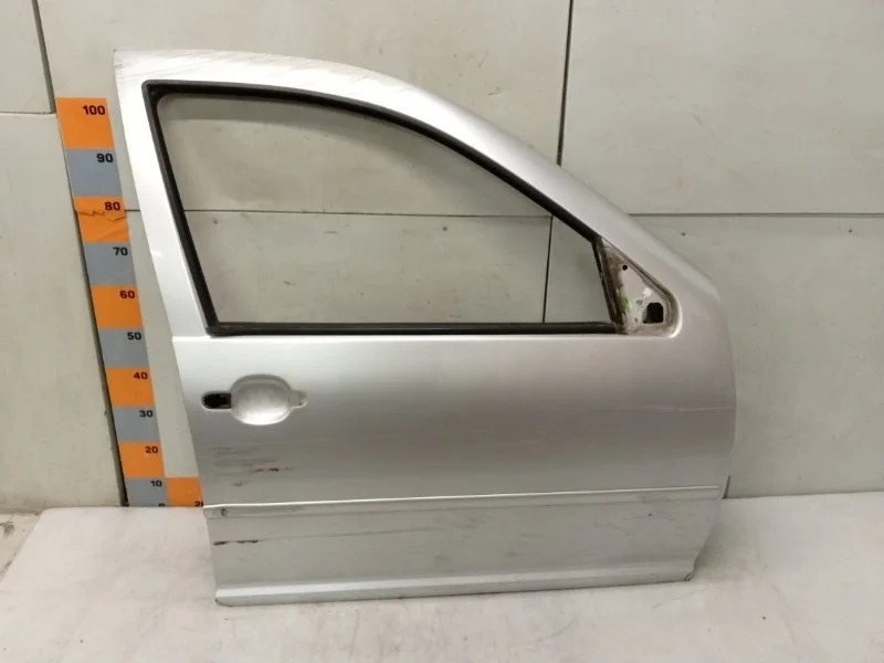 Дверь передняя правая Volkswagen Bora 2002 1J2