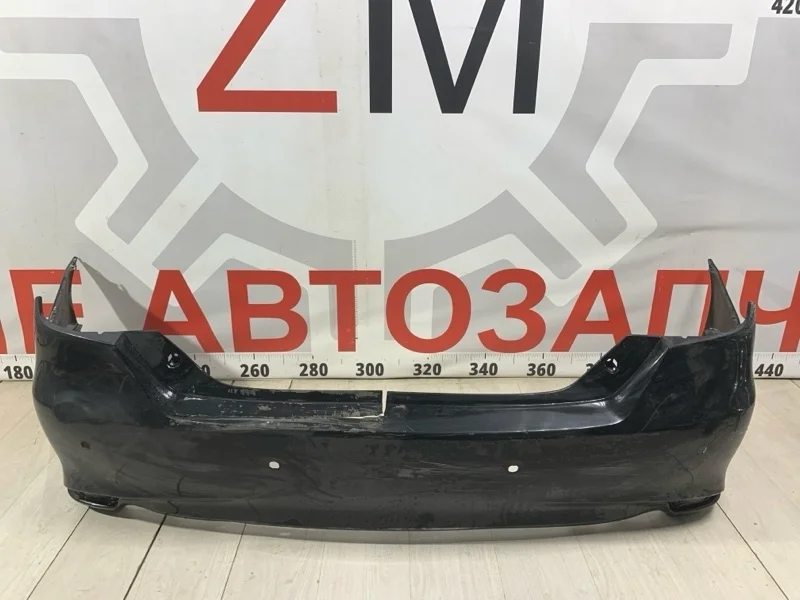 Бампер задний Toyota Camry AVV50 2014-2018