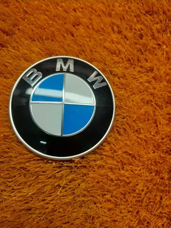 Эмблема на капот BMW 5-Series 2008 E60