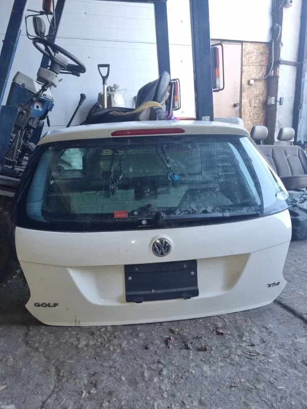 Крышка багажника Volkswagen Golf 2007 5