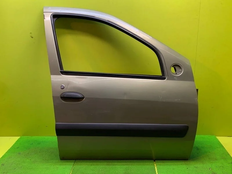Дверь боковая передняя правая Renault Logan 2008