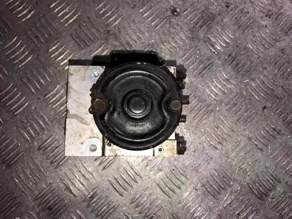 Блок ABS Hyundai Tucson JM 2004-2009