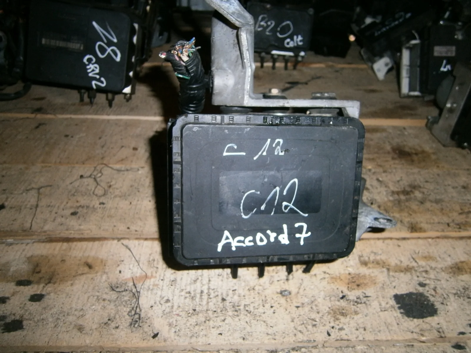 Блок ABS HONDA Accord 7 CL7 CL9 2002-2007