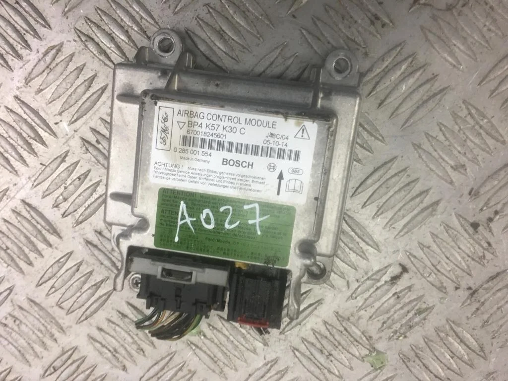 Блок управления AIR BAG MAZDA 3 bk 2003-2009