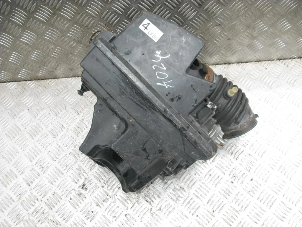 Корпус воздушного фильтра MAZDA 3 bk 2003-2009