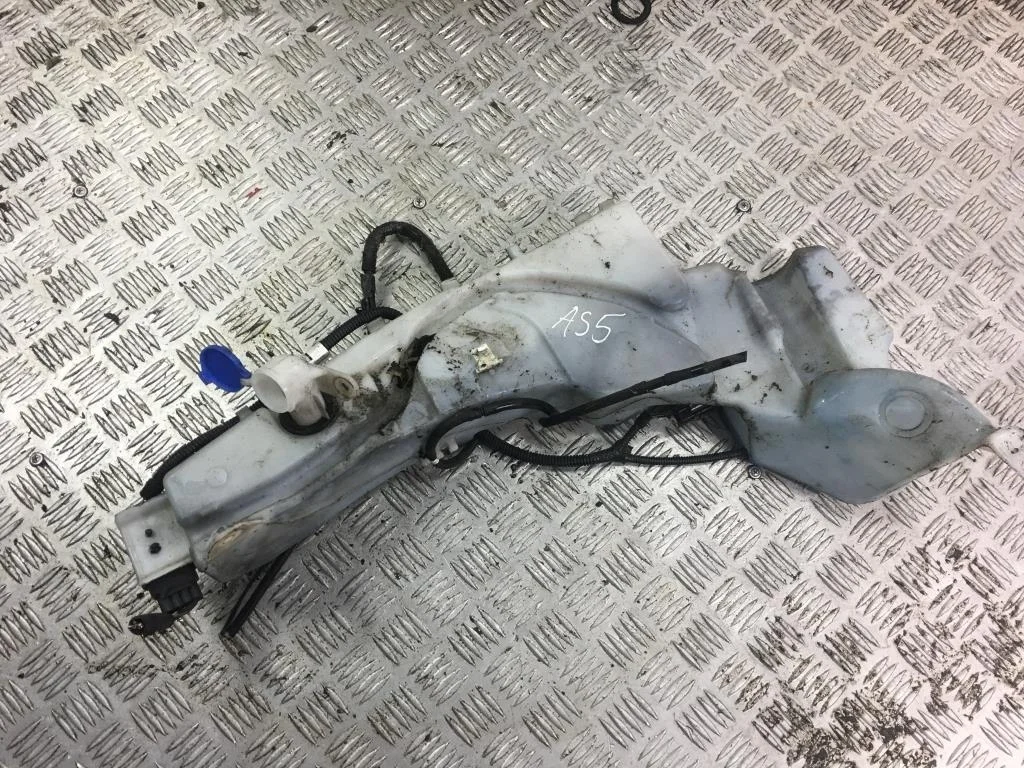 Бачок омывателя FORD Focus 2 2005-2008