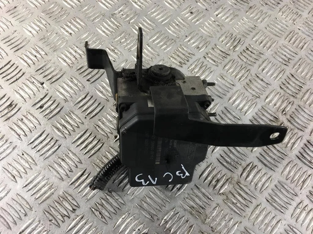 Блок ABS Hyundai Tucson JM 2004-2009