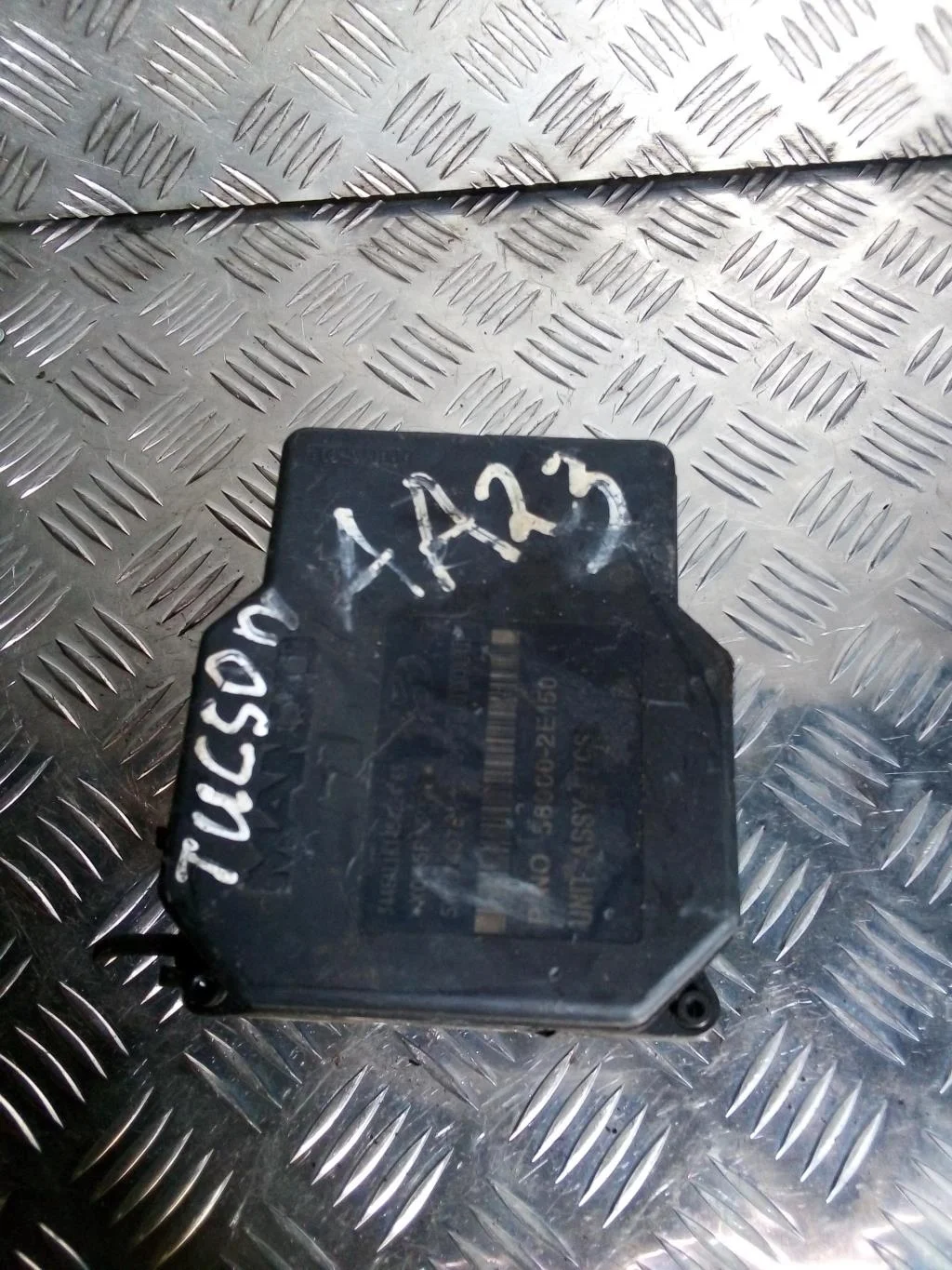 Блок ABS Hyundai Tucson JM 2004-2009