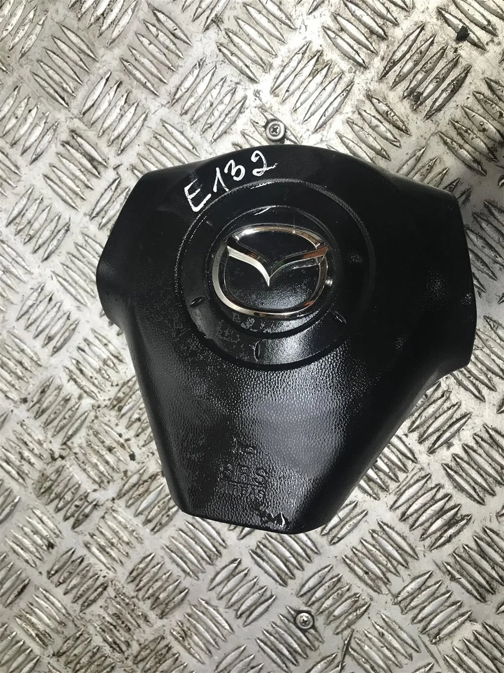 Подушка безопасности водителя MAZDA 3 bk 2003-2009