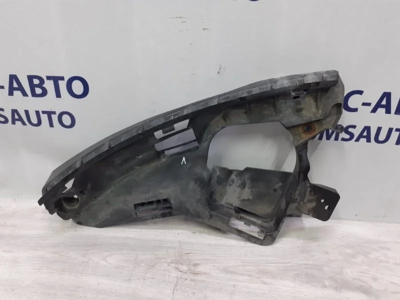 Кронштейн бампера под фару Volvo Xc60 31383885 XC60 2.0, передний левый