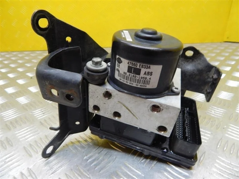 Блок abs Nissan Navara (D40) 2004-2015 2008